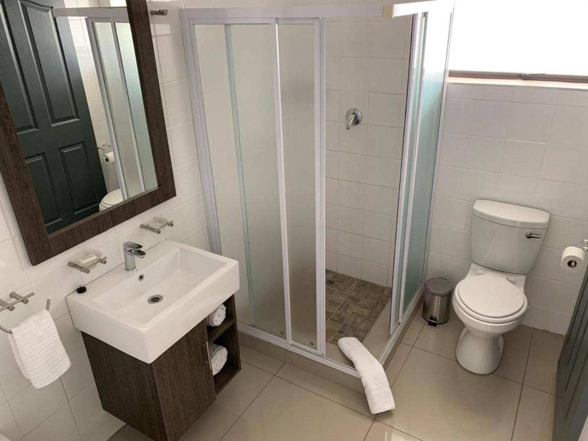 Airport Lodge Ньюкасл Екстер'єр фото
