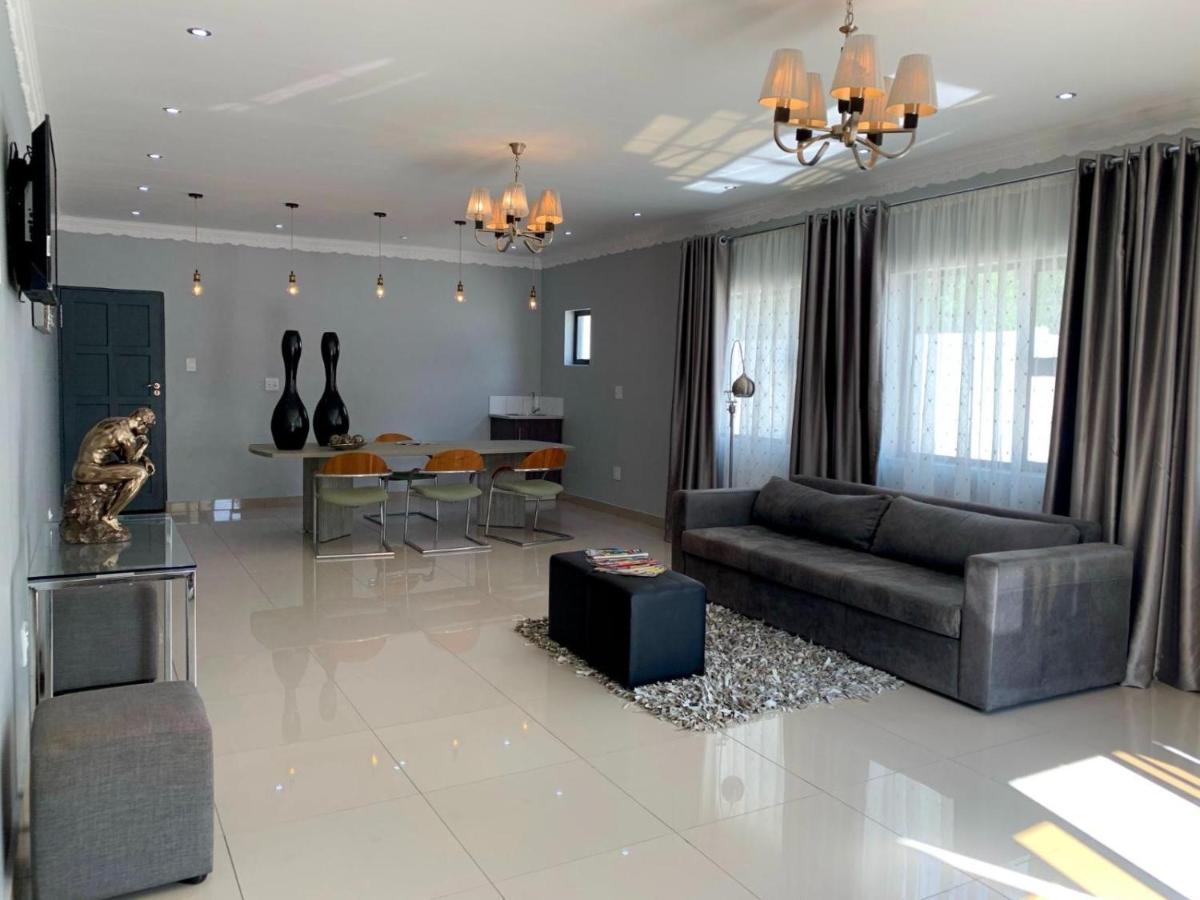 Airport Lodge Ньюкасл Екстер'єр фото